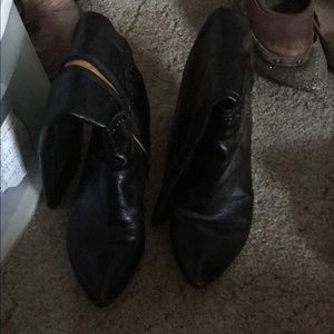 All shoes range from 6 1/2 to 7 1/2